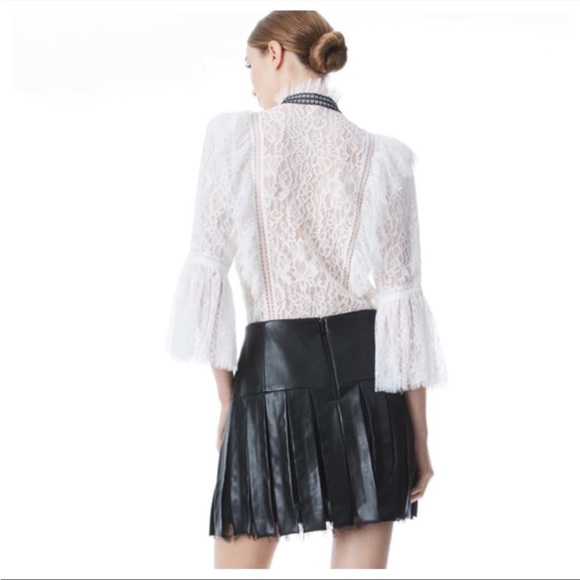 Alice + Olivia Jessica lace button front collar blouse - Picture 4 of 9